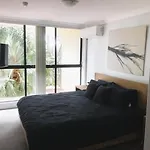 City Oasis - Terrific Location & District Views!