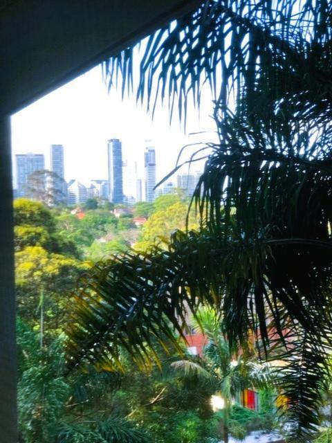 Apartment Oasis - Terrific Location & District Views! Sydney